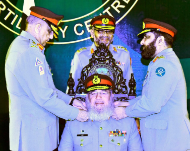 coas appoints lt gen aziz as col commandant artillery corps coas appoints lt gen aziz as col commandant artillery corps