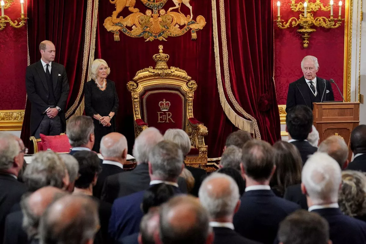 king charles vows to follow queen s example photo reuters king charles vows to follow queen s example photo reuters