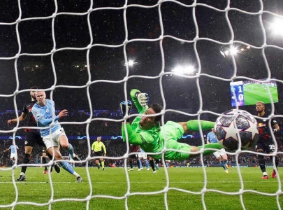 haaland s five goal haul a warning to man city s rivals