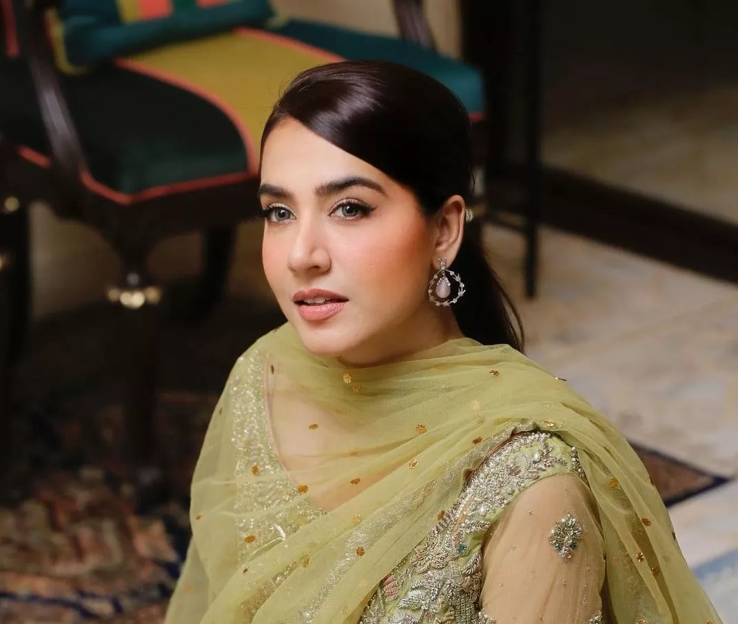 mansha pasha wants artists cricketers to respect each other mansha pasha wants artists cricketers to respect each other
