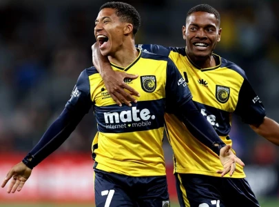 bolt a distant memory as mariners contest a league final