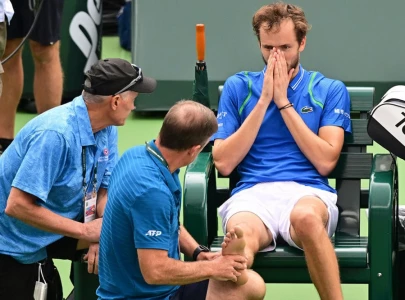 medvedev seeks to curb on court outbursts