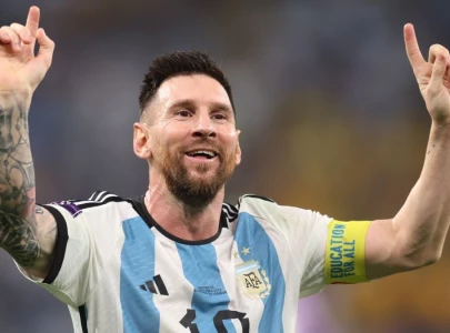 messi lands in florida ahead of inter miami move