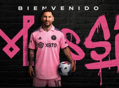 messi signs contract with inter miami through 2025