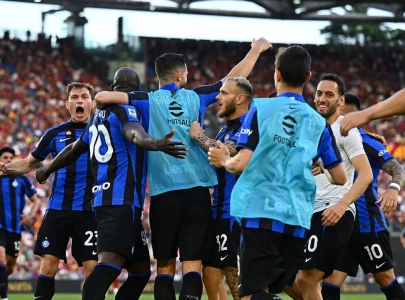 milan clubs win ahead of champions league showdown