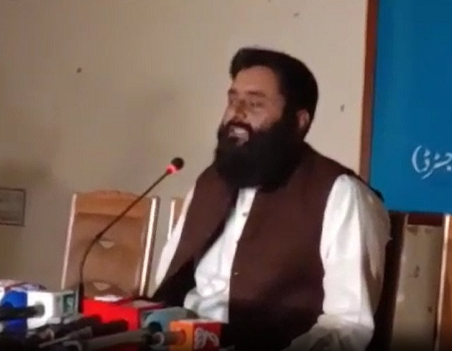 pakistan muslim league nawaz pml n faisalabad youth wing leader abdul majid muaz pictured while addressing a presser here on saturday photo screengrab