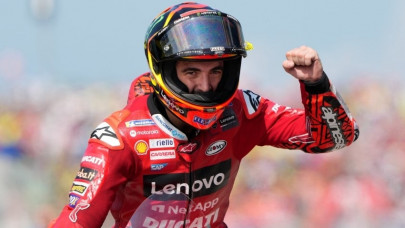 bagnaia seeks to maintain title charge