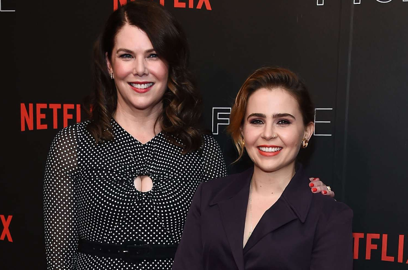 lauren graham and mae whitman photo amanda edwards wireimage