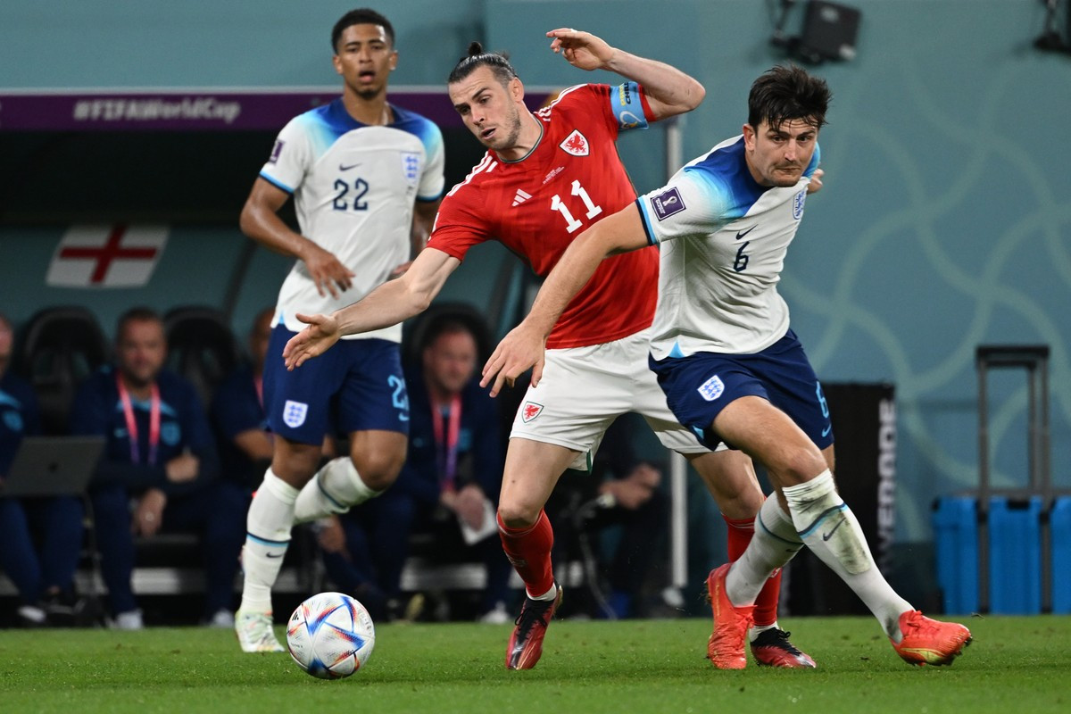 Photo of Maguire silences critics at World Cup