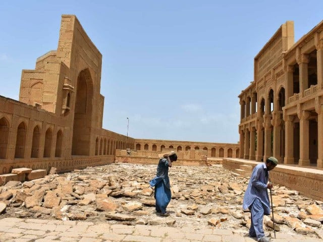 sindh govt rubbishes reports of sub standard work at makli sindh govt rubbishes reports of sub standard work at makli