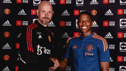 malacia becomes ten hag s first signing at man utd