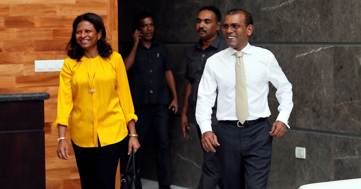 maldives former president mohamed nasheed and his wife laila ali abdulla leave a private apartment in sri lanka to return in their country after living in exile between london and colombo for over two and a half years colombo sri lanka november 1 2018 photo reuters