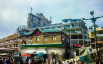 murree sees massive tourist influx