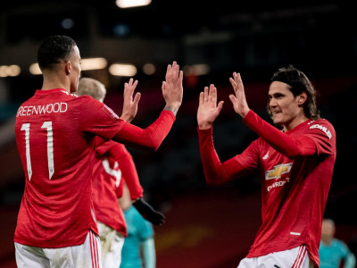 manchester giants look to extend lead over chasing premier league pack