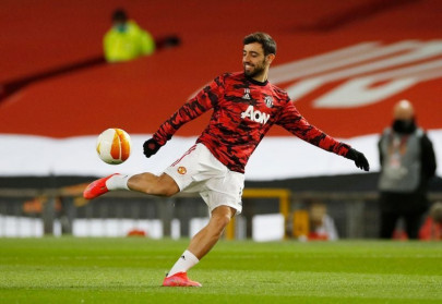 man united stroll into europa league last 16