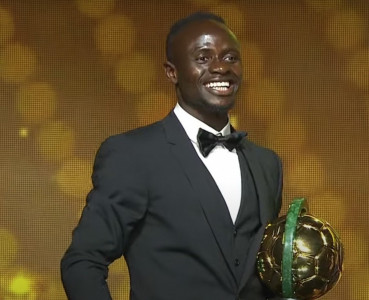 mane wins african player of the year award mane wins african player of the year award