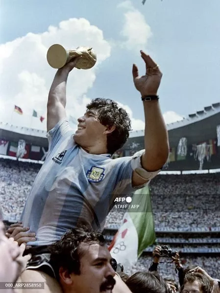 maradona s death plunges lyari into grief maradona s death plunges lyari into grief