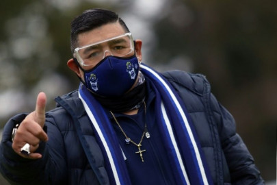 doctor says maradona recovering well after brain surgery doctor says maradona recovering well after brain surgery