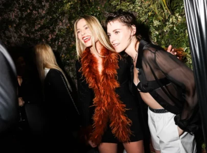 kristen stewart calls margot robbie and hollywood phoney