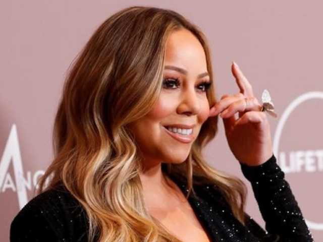 Mariah Carey mourns the tragic loss of her mother Patricia and her sister Alison on the same day