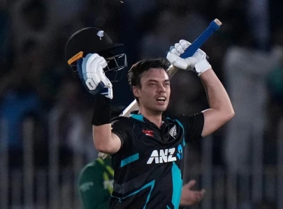 chapman signs up for psl 10