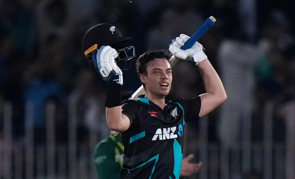 chapman signs up for psl 10 chapman signs up for psl 10