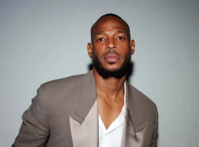 watch as marlon wayans tells home burglars to pick a better target watch as marlon wayans tells home burglars to pick a better target