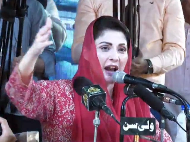 pml n vice president maryam nawaz sharif addressing a public gathering in sargodha screengrab