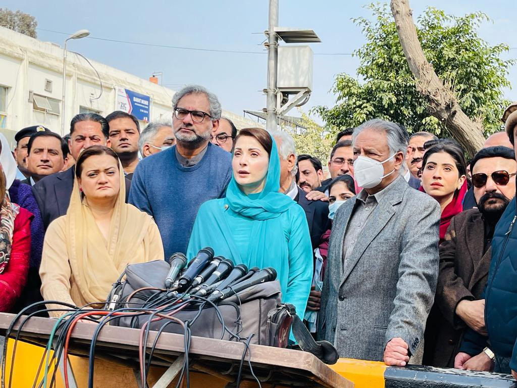 pml n vice president maryam nawaz speaks to media outside islamabad high court on feb 17 2022 photo twitter malikaziim