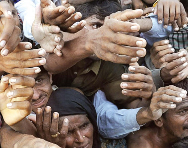 mass evacuation as flood waters enter shahdadkot
