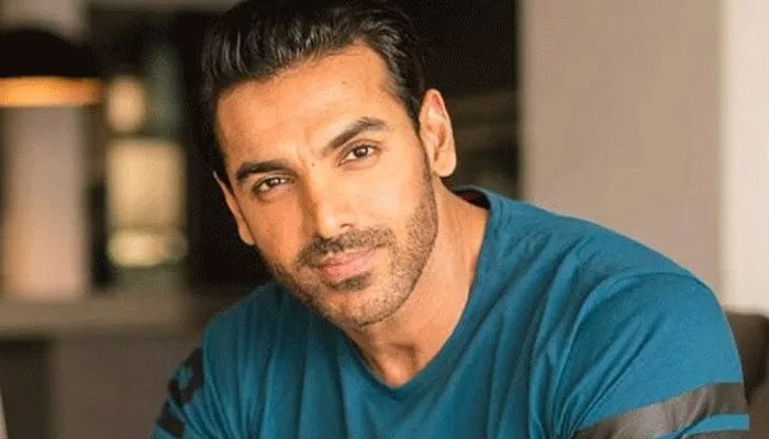 men shouldn t be pretty john abraham men shouldn t be pretty john abraham