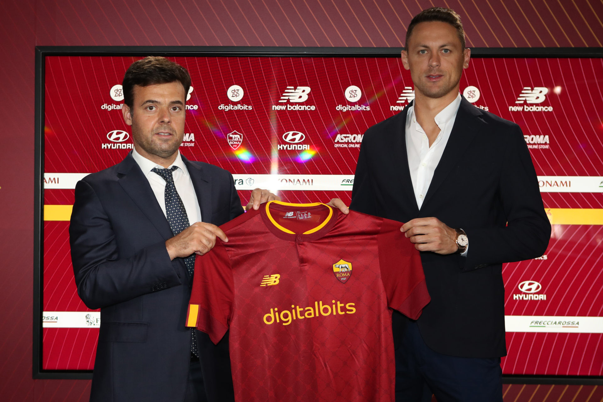 Photo of Matic joins old boss Mourinho at Roma