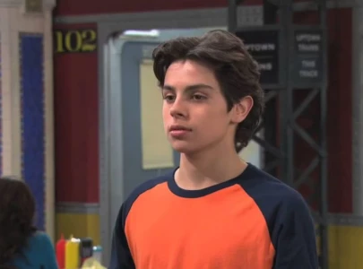 max russo returns as billionaire sandwich shop owner in wizards beyond waverly place
