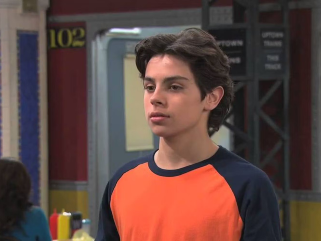 max russo returns as billionaire sandwich shop owner in wizards beyond waverly place