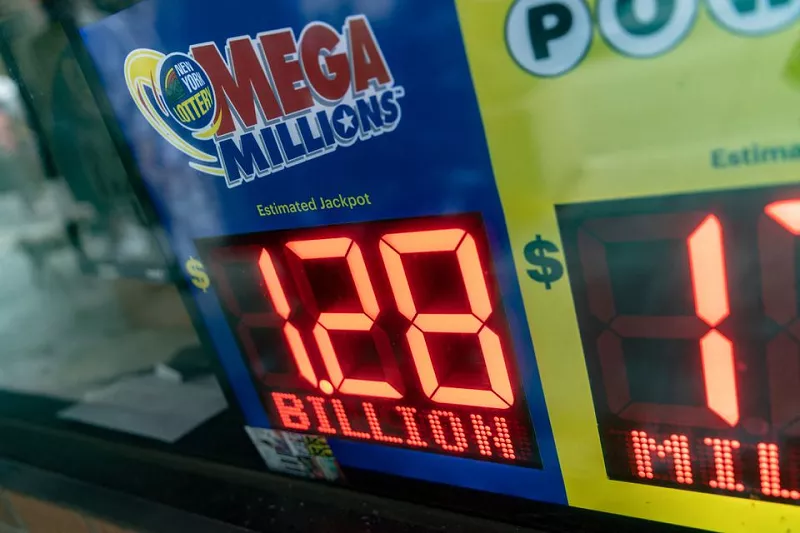 a digital billboard advertising mega millions jackpot of 1 28 billion dollars is displayed in new york city us july 29 2022 photo reuters a digital billboard advertising mega millions jackpot of 1 28 billion dollars is displayed in new york city us july 29 2022 photo reuters