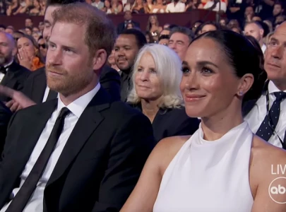 harry and meghan s awkward espy awards appearance harry and meghan s awkward espy awards appearance