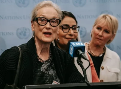 meryl streep compares afghan women to cats under taliban rule meryl streep compares afghan women to cats under taliban rule