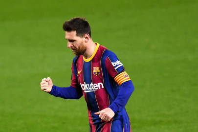koeman hails messi as barca s all time most important player koeman hails messi as barca s all time most important player