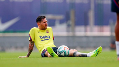 koeman says messi will have final word on fitness koeman says messi will have final word on fitness