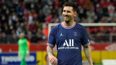 this is it messi gets set for psg champions league bow