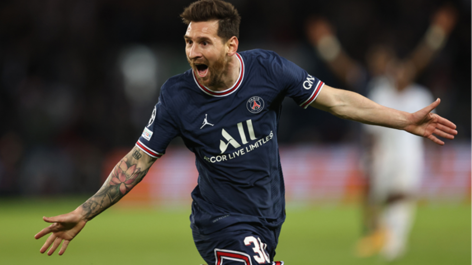 Photo of Messi makes PSG statement as 'crazy' Sheriff shock Madrid