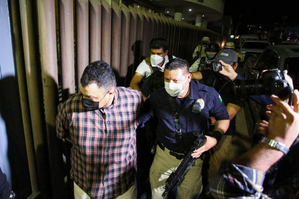 میکسیکو کے صحافی کو گولی مارنے کی کوشش کے بعد 11 افراد گرفتار  ایکسپریس ٹریبیون