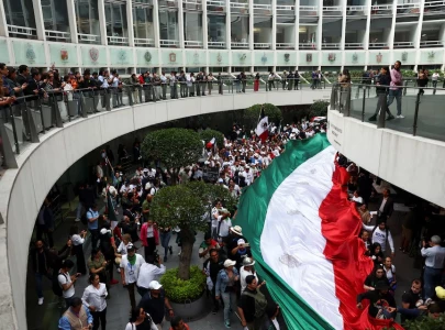 protesters force pause on mexico s judicial overhaul protesters force pause on mexico s judicial overhaul