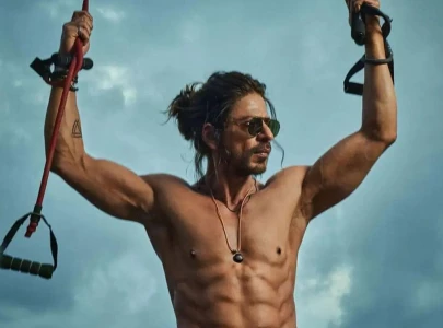 shah rukh khan s charm will steal the show siddharth anand says pathaan does not need publicity shah rukh khan s charm will steal the show siddharth anand says pathaan does not need publicity