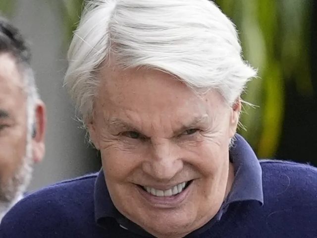 former abercrombie fitch ceo mike jeffries charged with sex trafficking and prostitution