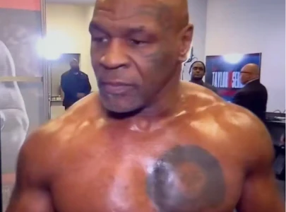 mike tyson s bare butt goes viral during live tv interview before jake paul fight