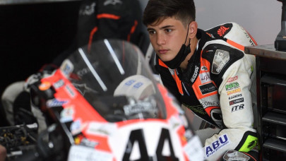 14 year old spaniard killed in motorcycle race 14 year old spaniard killed in motorcycle race
