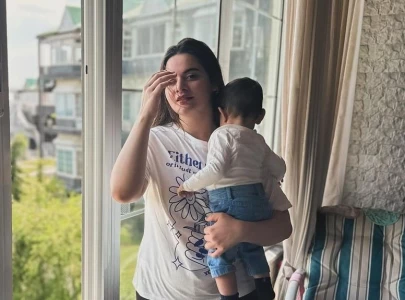 the pressure is taking a toll on me minal khan wants society to back off new mothers