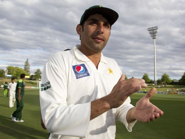 pakistan complete 10 wicket win over new zealand pakistan complete 10 wicket win over new zealand