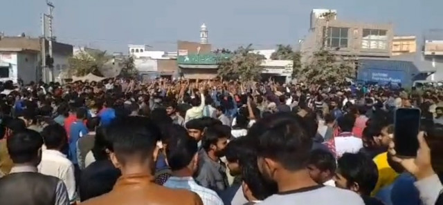 sialkot mob lynches sri lankan national sialkot mob lynches sri lankan national
